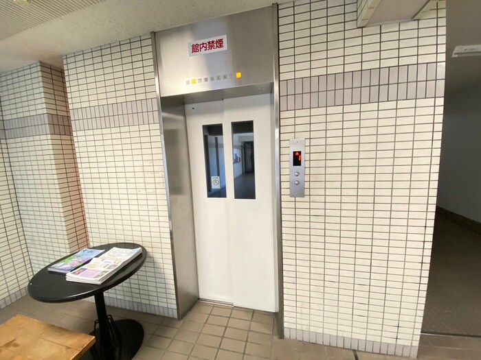 物件外観写真6　(建物設備)