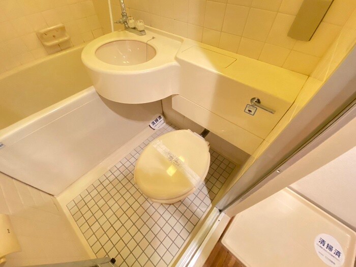 物件内観写真13　(トイレ)