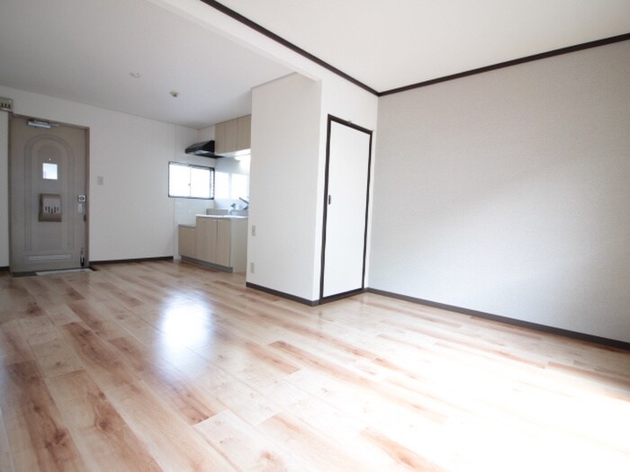 物件内観写真7　(居室)