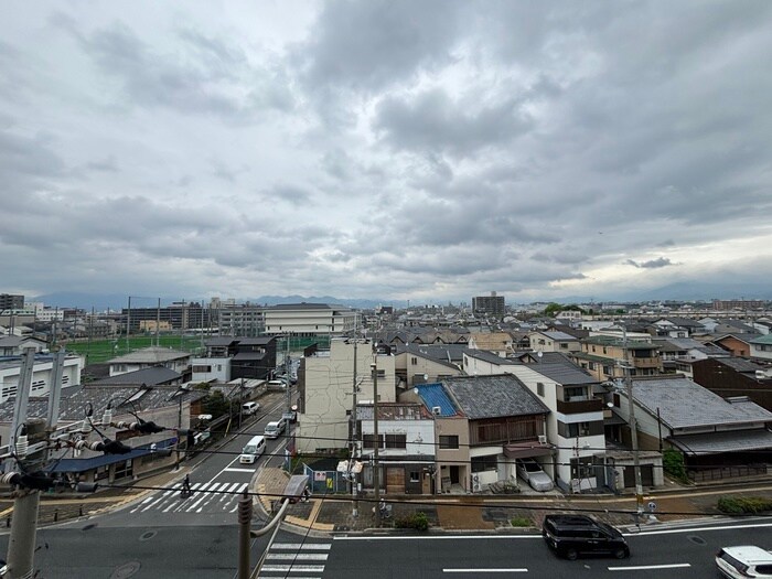 物件内観写真15　(室内からの展望)