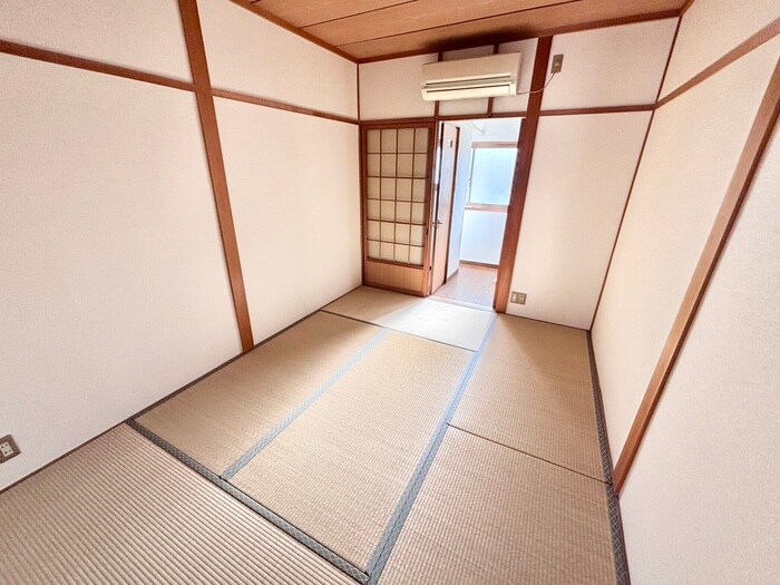 物件内観写真11　(居室)