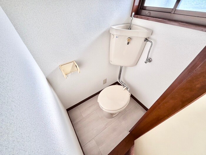 物件内観写真16　(トイレ)