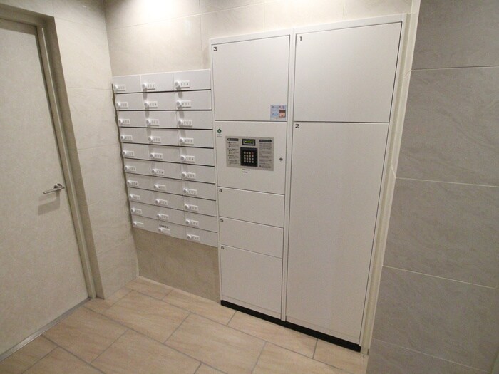 物件外観写真4　(建物設備)