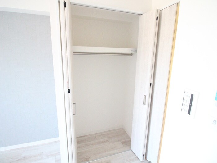 物件内観写真12　(収納)