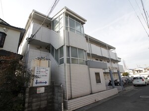 アベニュ－西牧野外観写真