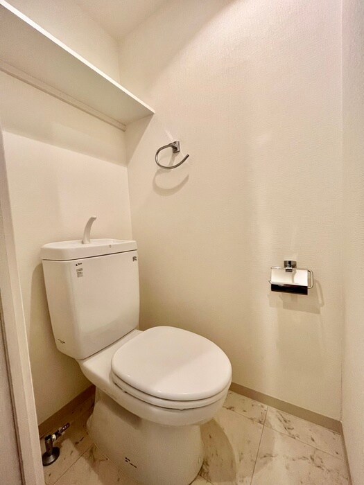 物件内観写真11　(トイレ)