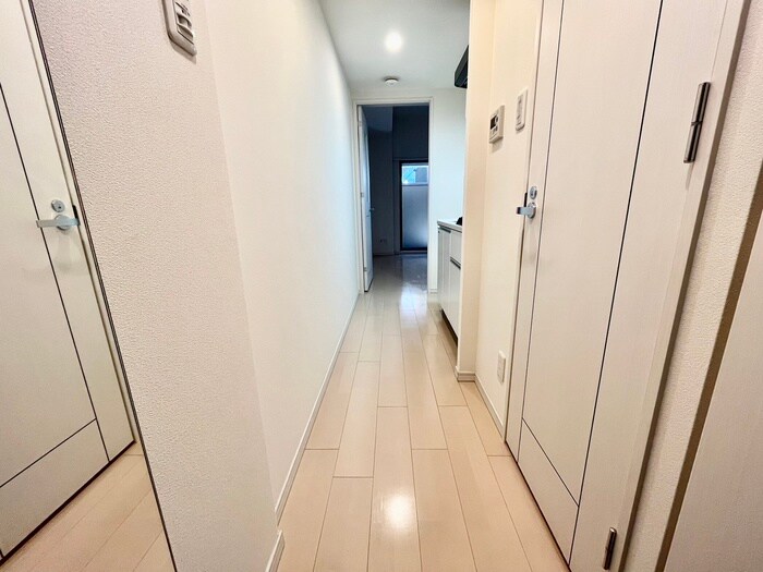 物件内観写真19　(廊下)