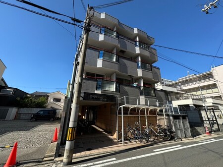ロ－タリ－マンション平代町外観写真