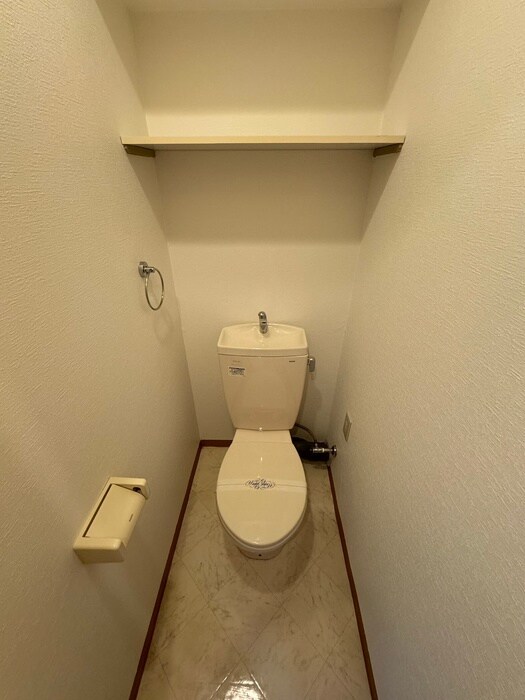 物件内観写真10　(トイレ)