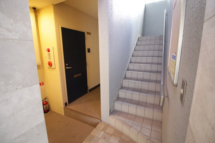 ことぶき淡路のエントランス部分