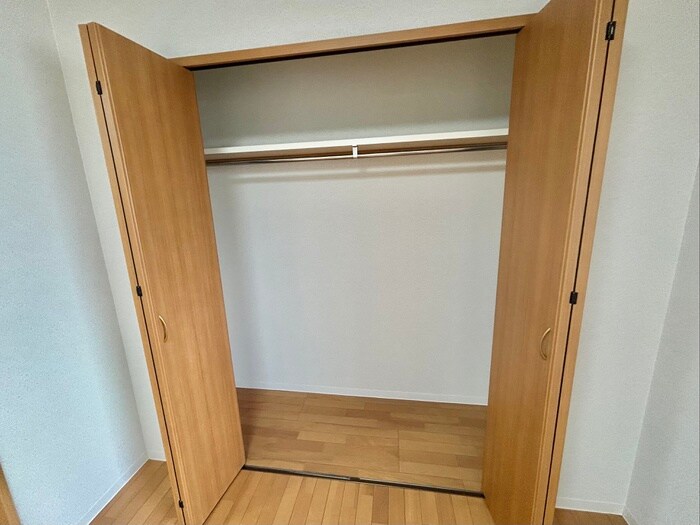 物件内観写真13　(収納)