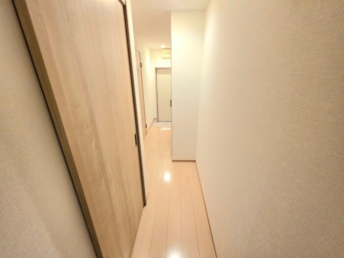 物件内観写真7　(廊下)