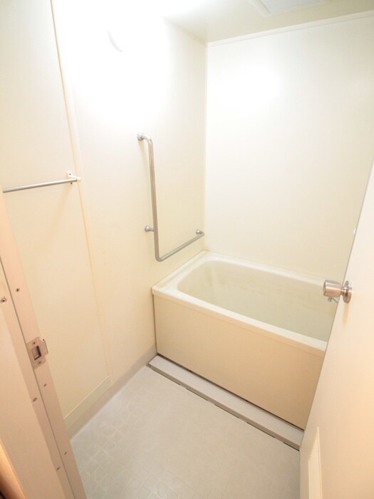 物件内観写真11　(バス／シャワールーム等)