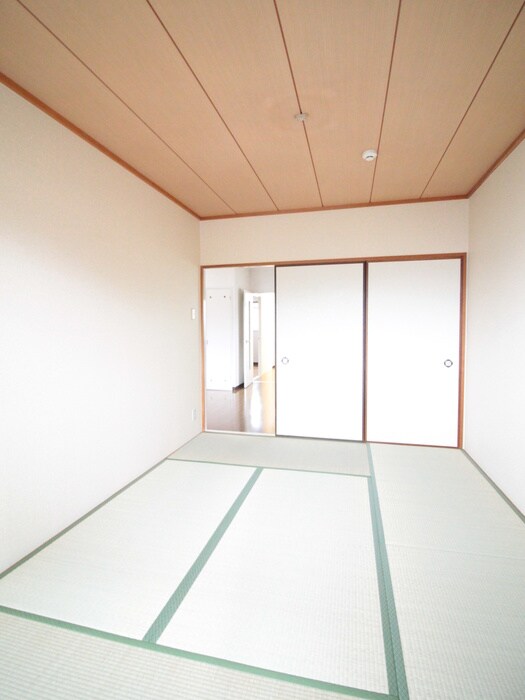 物件内観写真17　(居室)