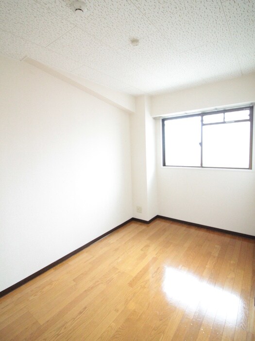 物件内観写真19　(居室)