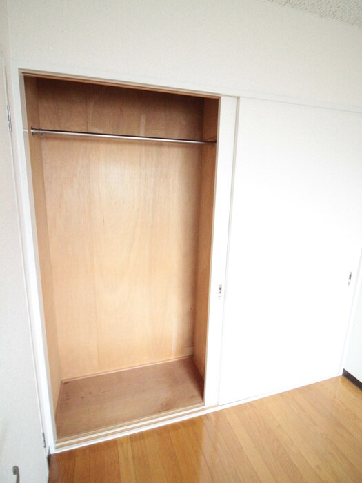 物件内観写真21　(収納)