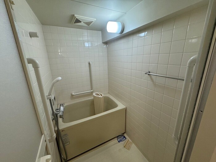 物件内観写真10　(バス／シャワールーム等)