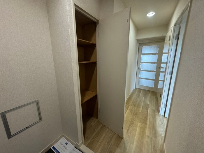 物件内観写真19　(靴箱)