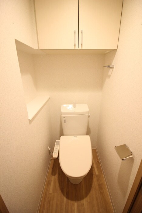 物件内観写真13　(トイレ)