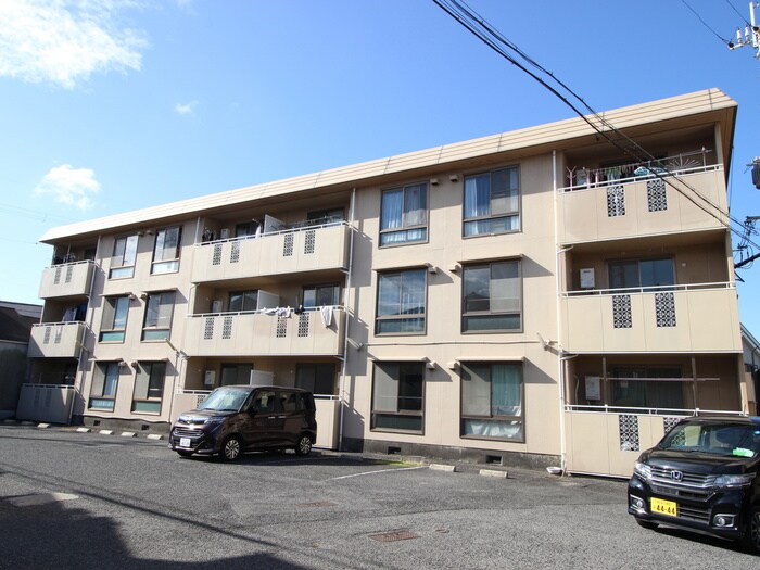 物件外観写真6　(外観写真)