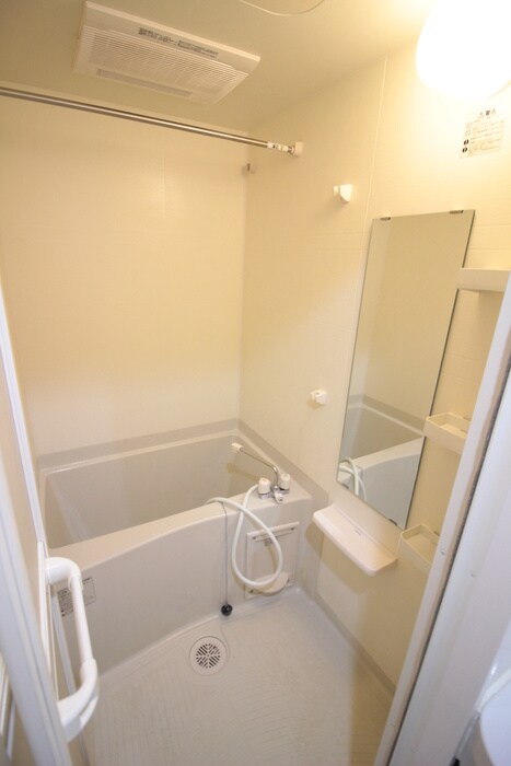 物件内観写真13　(バス／シャワールーム等)