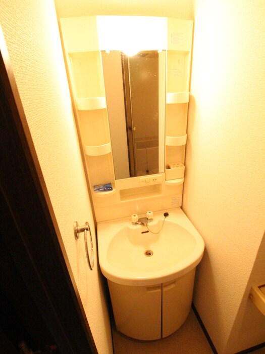 物件内観写真13　(洗面)