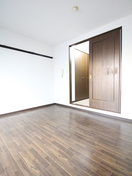 物件内観写真15　(居室)