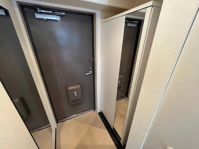 物件内観写真18　(靴箱)