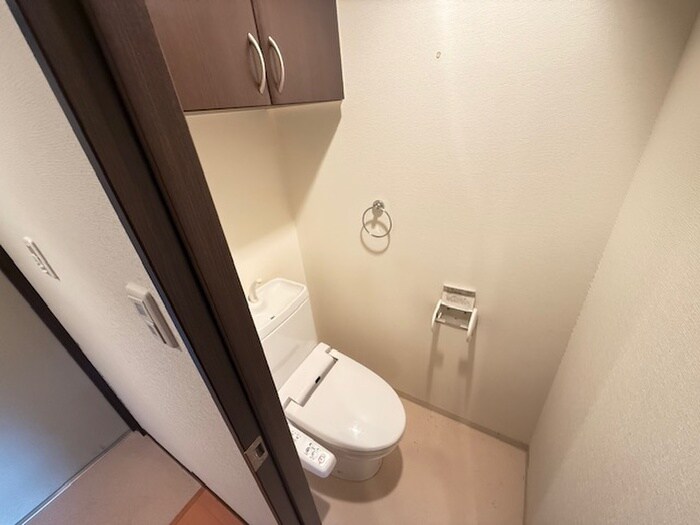 物件内観写真15　(トイレ)