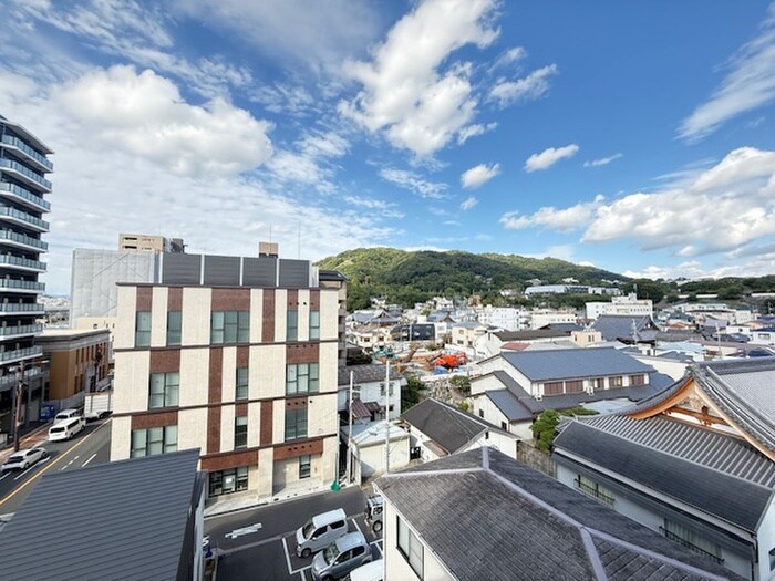 物件内観写真17　(室内からの展望)