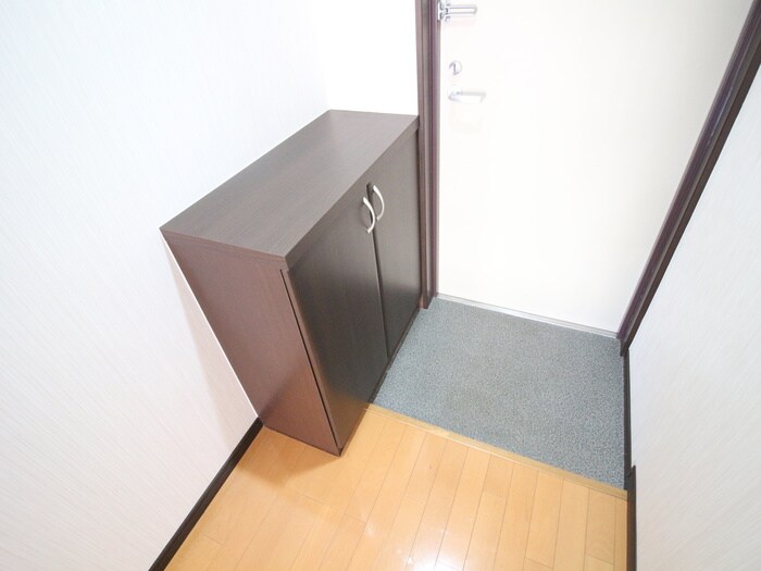 物件内観写真22　(玄関)