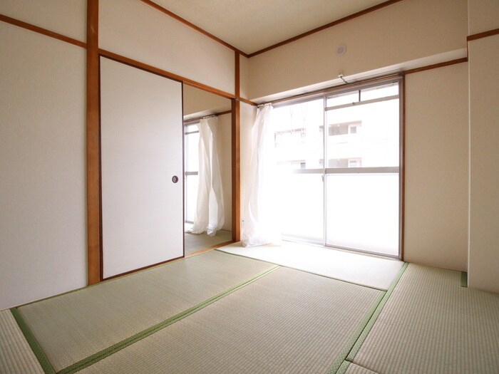 物件内観写真8　(内観写真)