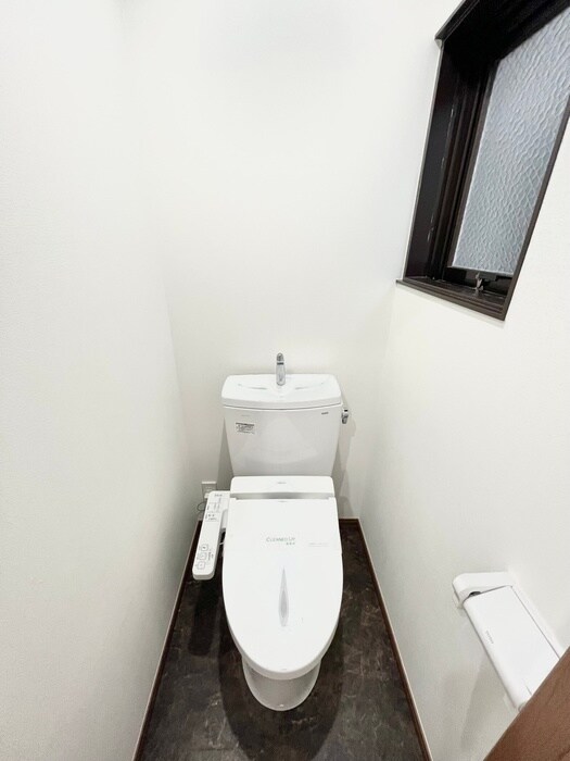 物件内観写真13　(トイレ)