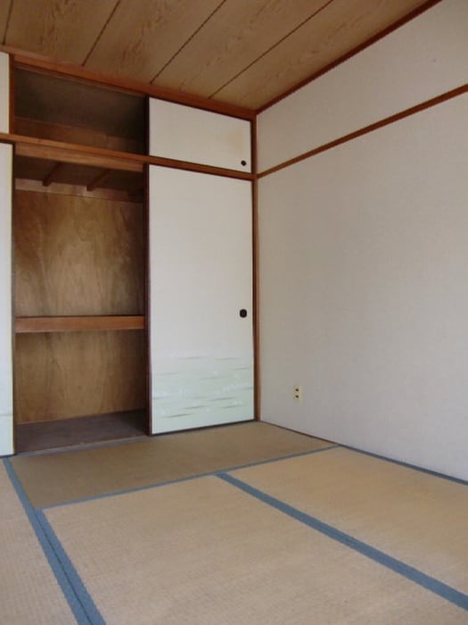 物件内観写真7　(収納)