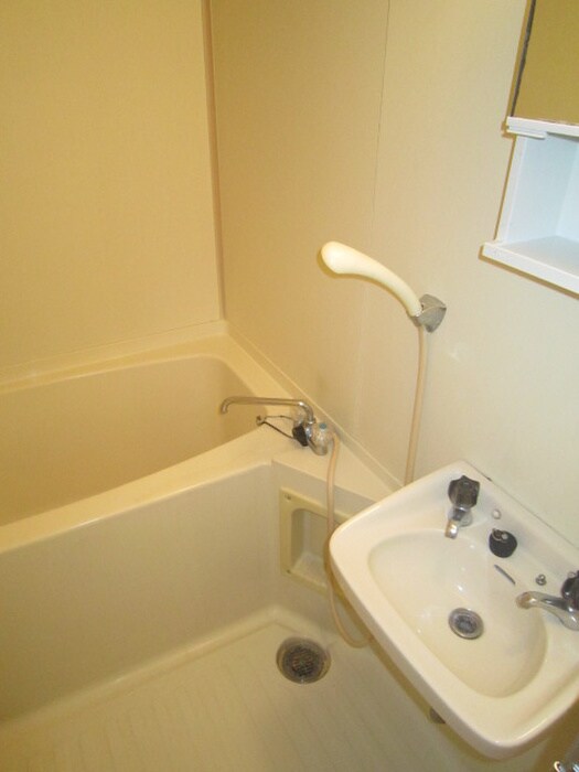 物件内観写真11　(バス／シャワールーム等)