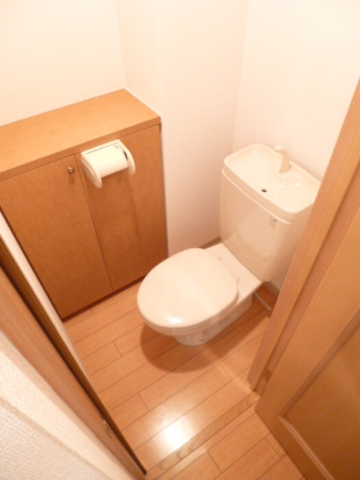 物件内観写真12　(トイレ)