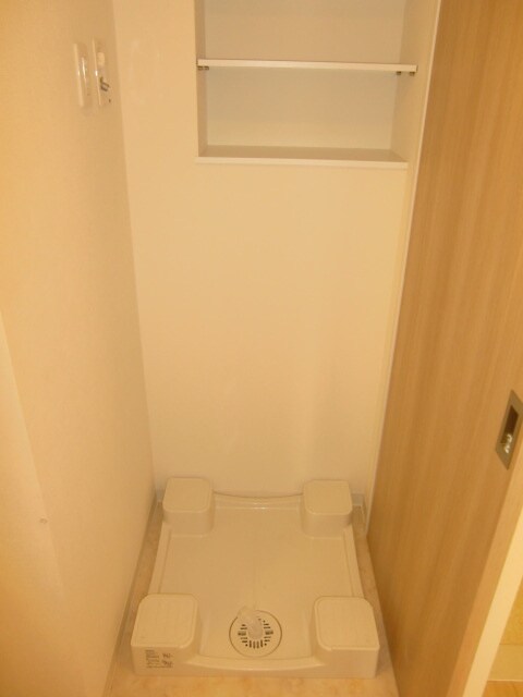 物件内観写真10　(内観写真)