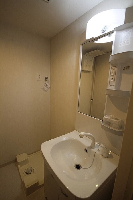 物件内観写真5　(洗面)