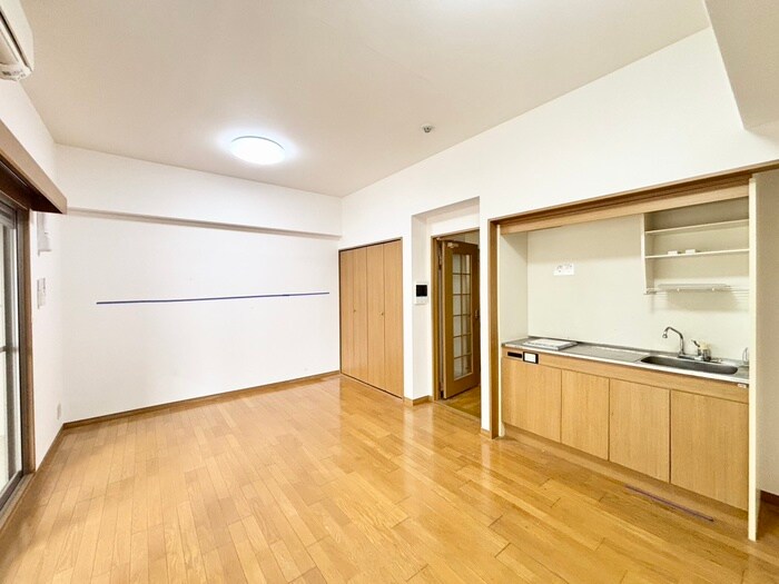 物件内観写真8　(居室)