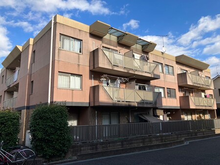 ベルヌーブ森神Ⅲ外観写真