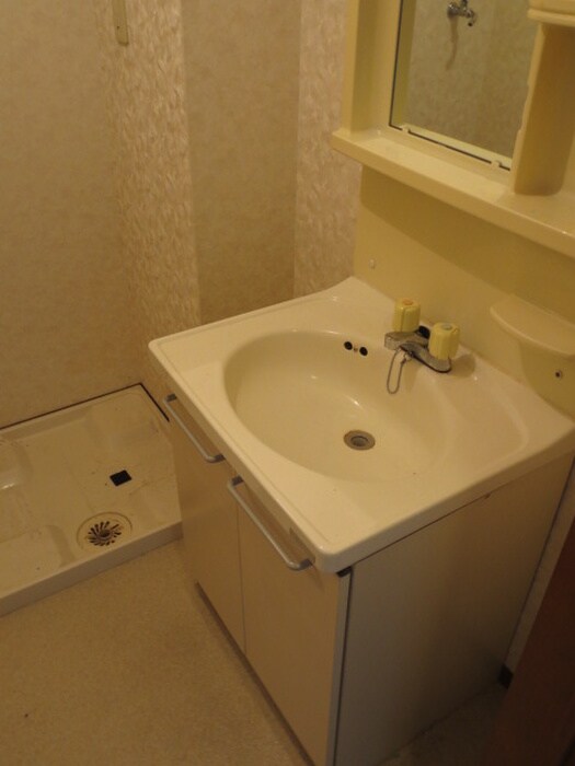 物件内観写真12　(洗面)