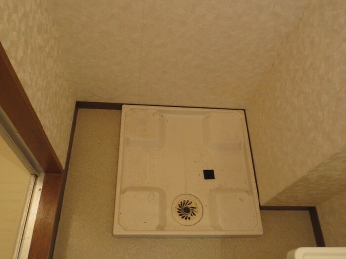 物件内観写真21　(洗濯機置場)