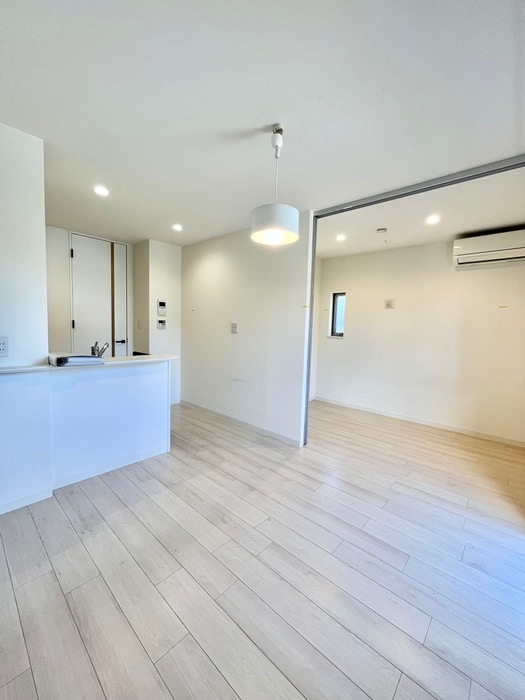 物件内観写真11　(居室)