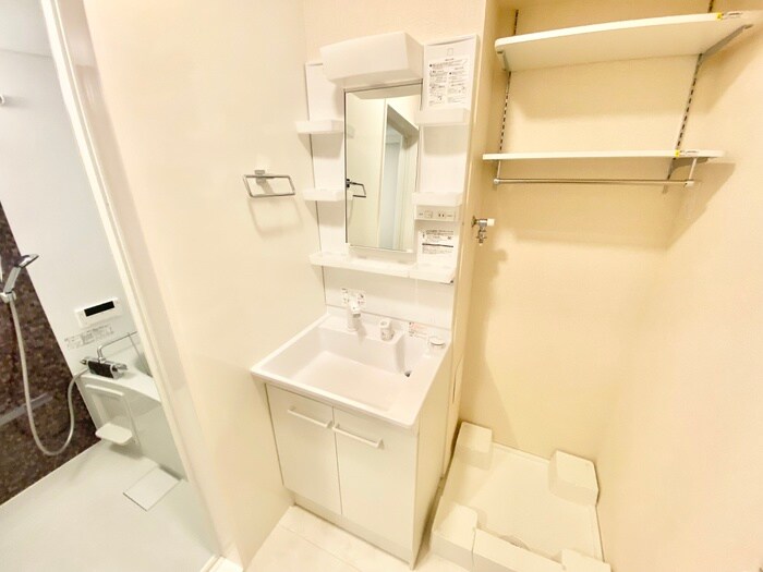 物件内観写真13　(洗面)