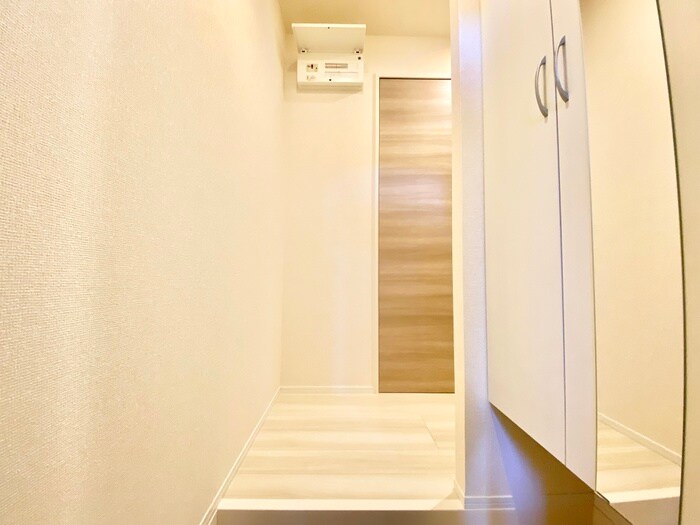 物件内観写真18　(廊下)