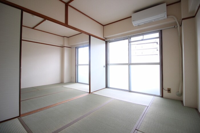 物件内観写真9　(居室)