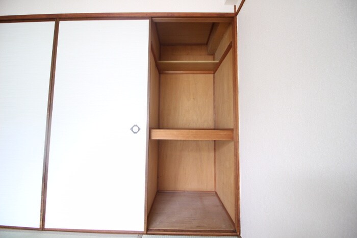 物件内観写真21　(収納)