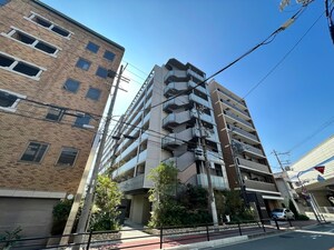 ﾌｧｰｽﾄﾌｨｵｰﾚ江坂ｸﾞﾚｲｽ（802）外観写真
