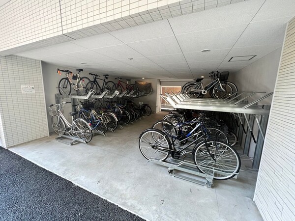 駐輪場