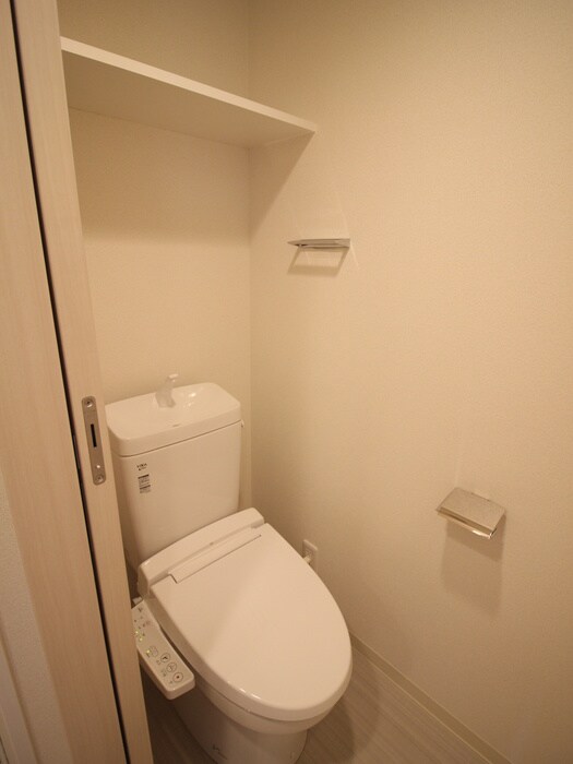 物件内観写真10　(トイレ)